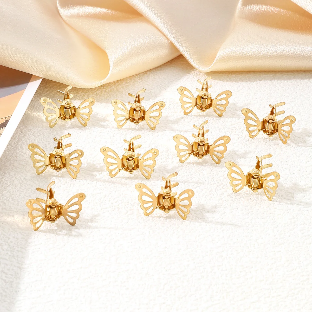 10pcs DIY wig dirty braid accessories hollow butterfly braid hair clip