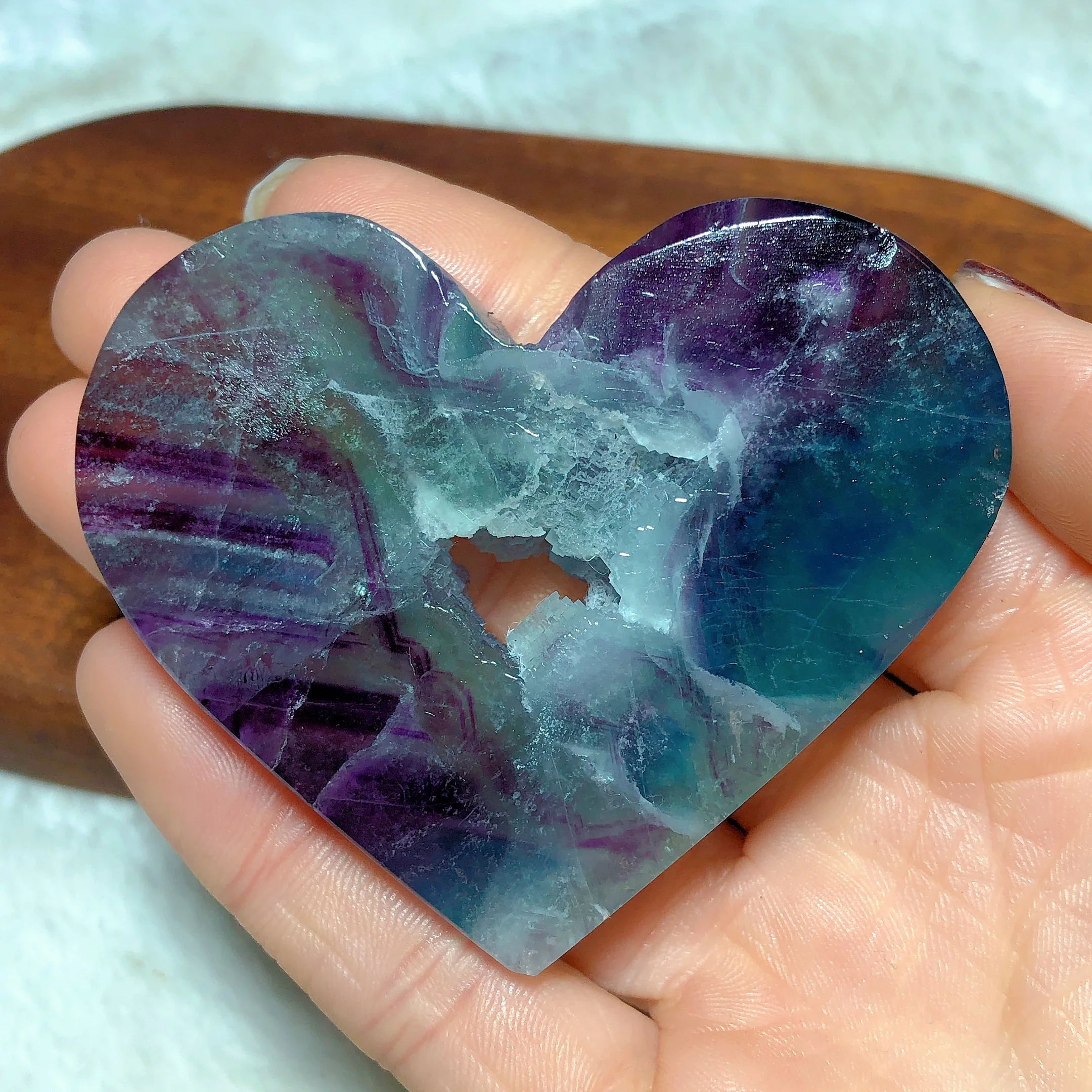 

Natural Crystal Fluorite Colorful Hearts Painting Gemstones Mineral Energy Home Decorations Room Decor Gift