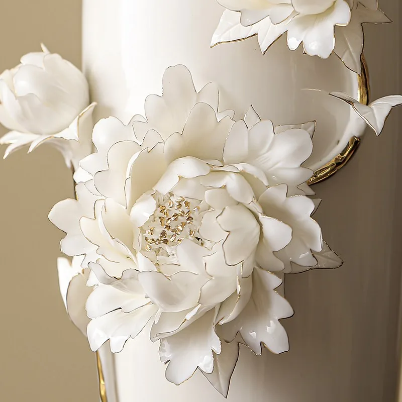 Ceramic vase ornament, high-end light luxury, peony porcelain, living room Bogu frame, flower arrangement TV cabinet, Chinese de