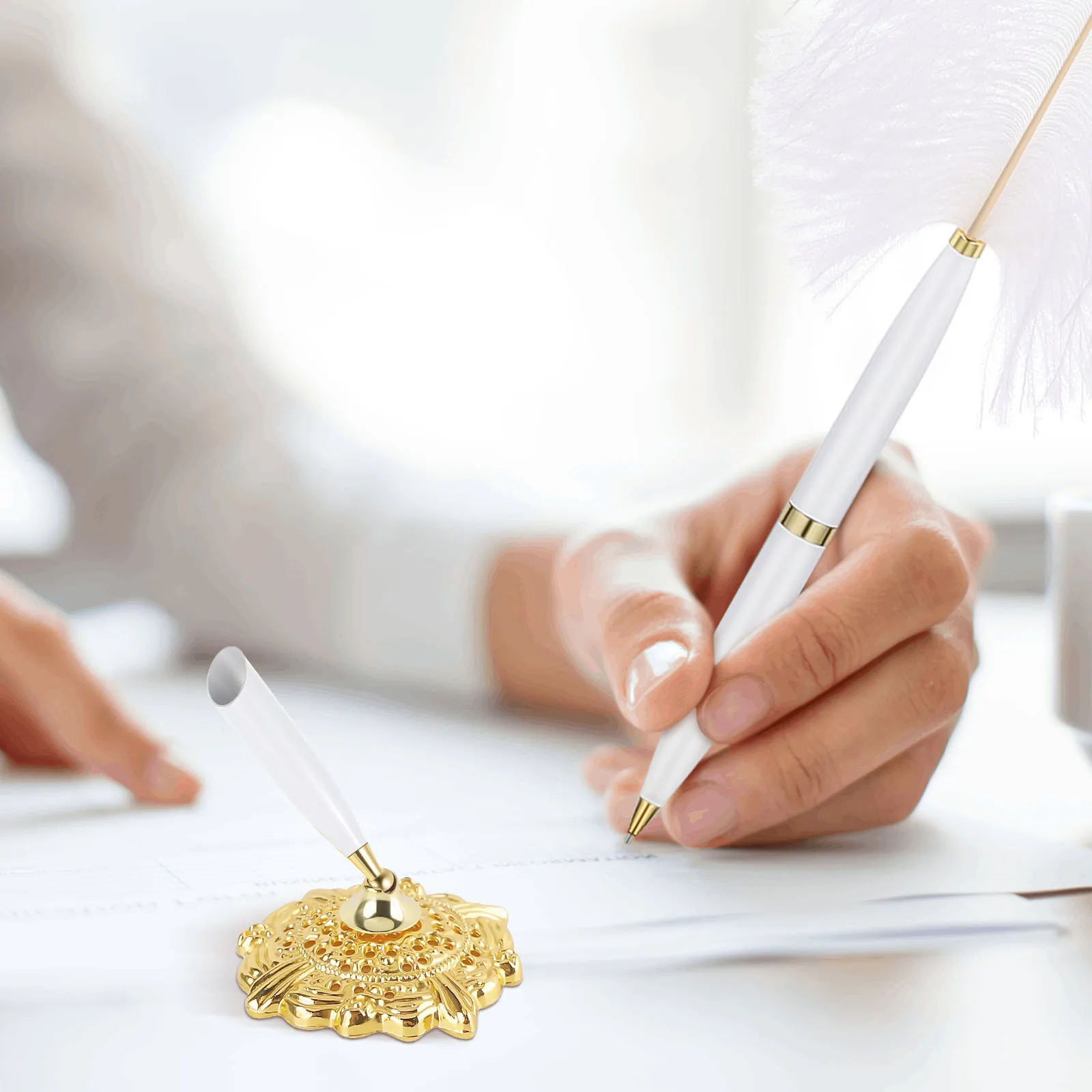 

Long Quill With Metal Stand Rotatable 360 Wedding Guest Book Signing Ostrich Pen Bridal Engagement Event Guest