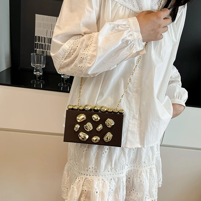 

Vintage Elegant Diaper Bag For Women Luxury Designer Crossbody Bag Minimalist Leather Tote Practical Chic Party Companion