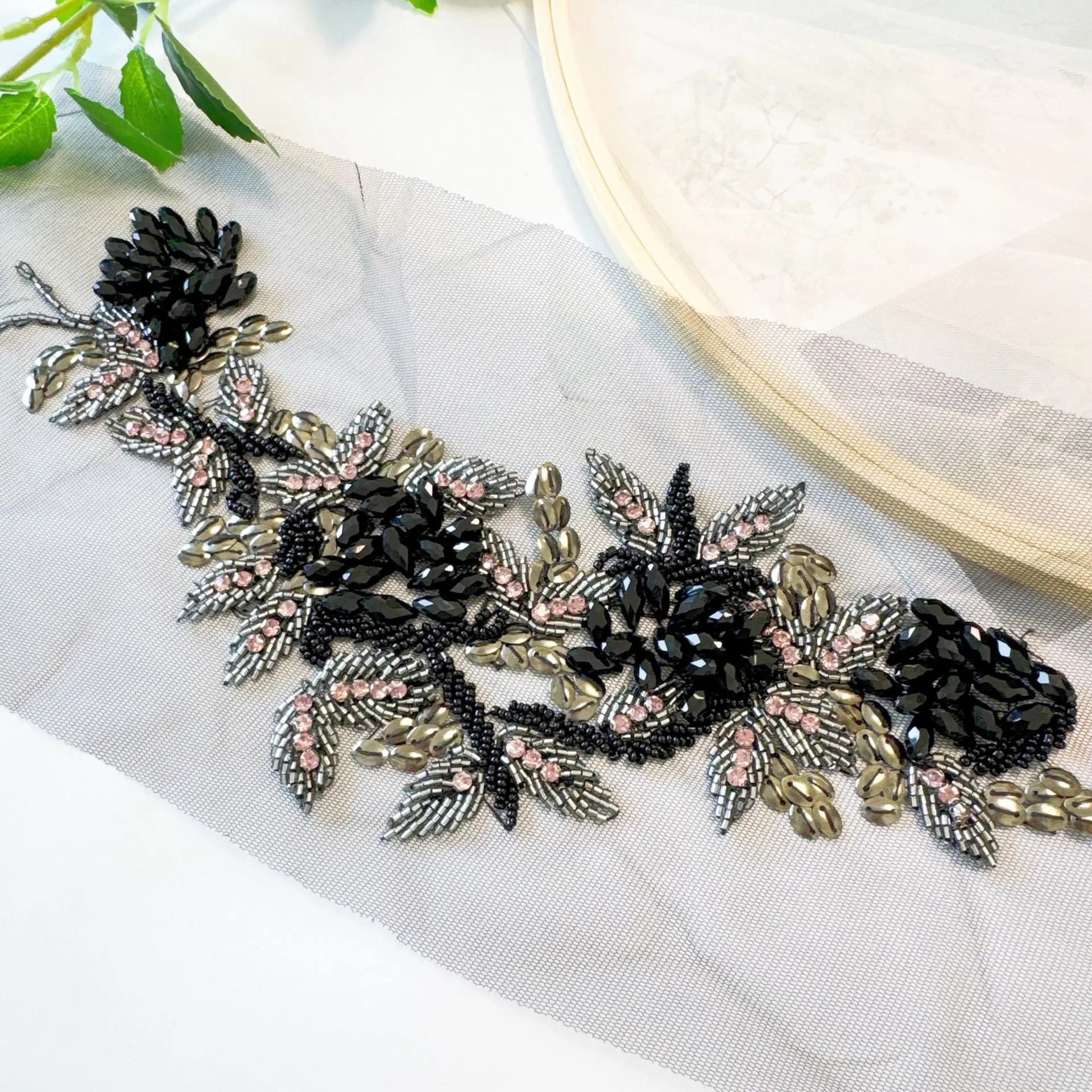 

Black Embroidered Applique Phoenix Shape Ethnic Dance Performance Costume Decorative Patch