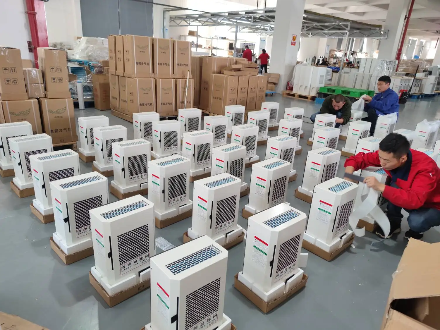 เครื่องปรับอากาศติดตั้งบนตู้ขนาดเล็ก 300W 220V สำหรับแผงควบคุม CNC แบบใหม่ อัตโนมัติ พร้อมคอมเพรสเซอร์ ติดตั้งบนหลังคา