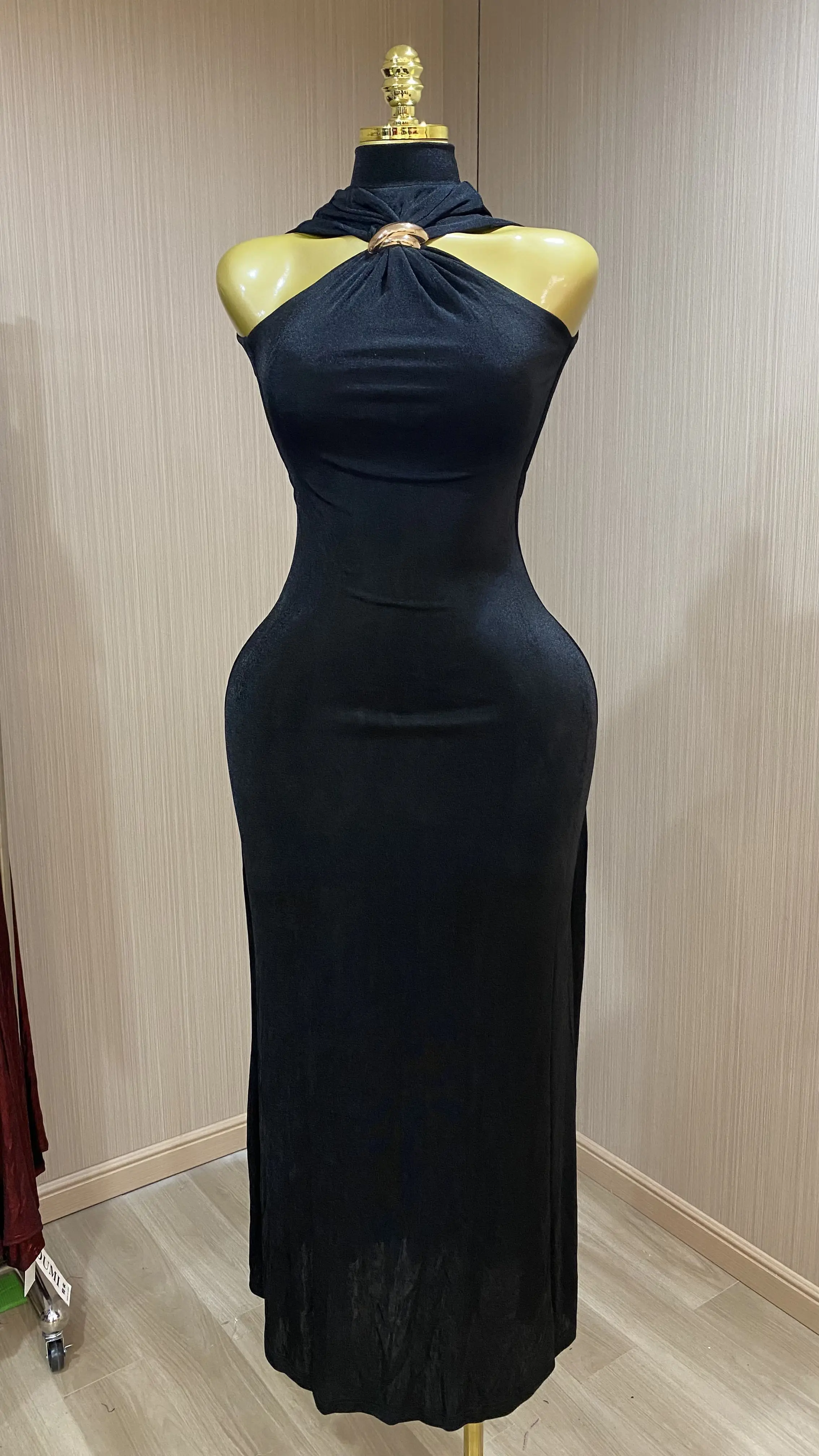 

2026 Elegant and Sexy Backless Evening Gown, Slim Fit, Sleeveless Long Dress for Women-GZXX789