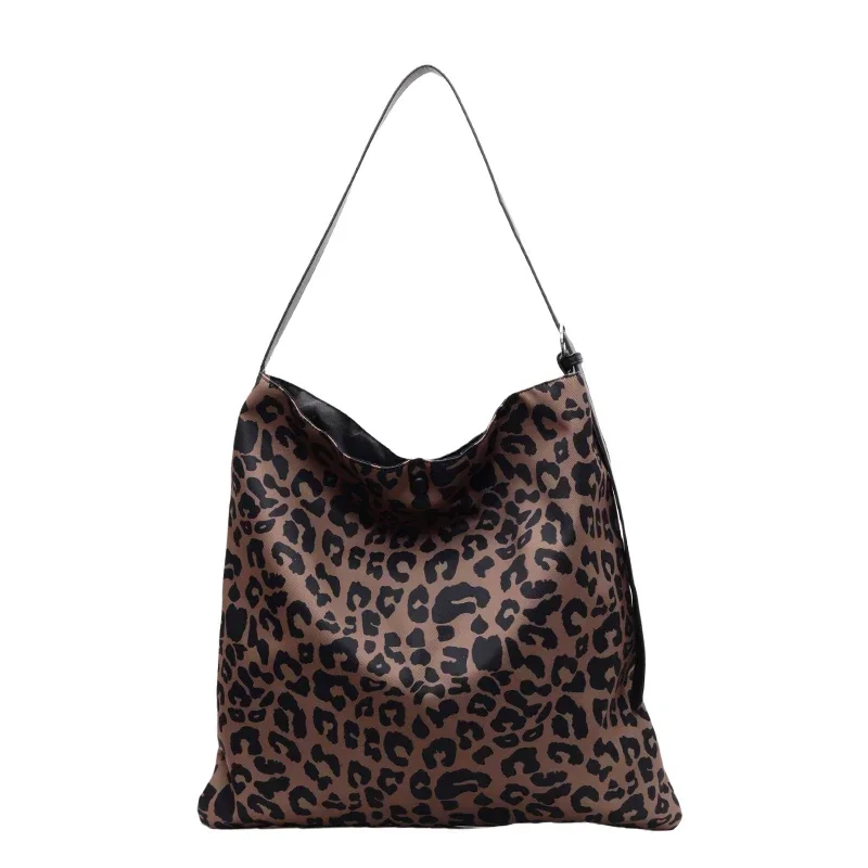 PU Large Capacity 2024 High Quality Tote Bag Panther Pattern Buckle Popular Fashion Handbag Soft Versatile Trendy Shoulder Bag