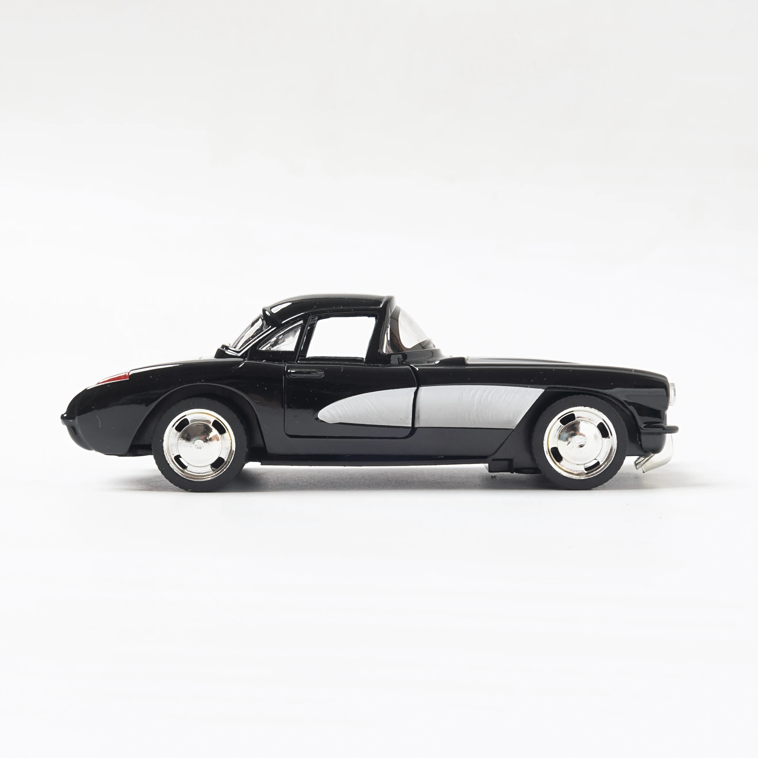 1:32 Alloy Diecast Chevy Corvette C1 1957 Vintage Car Model Pull Back Car Miniature Vehicle Replica For Collection Gift for Kid