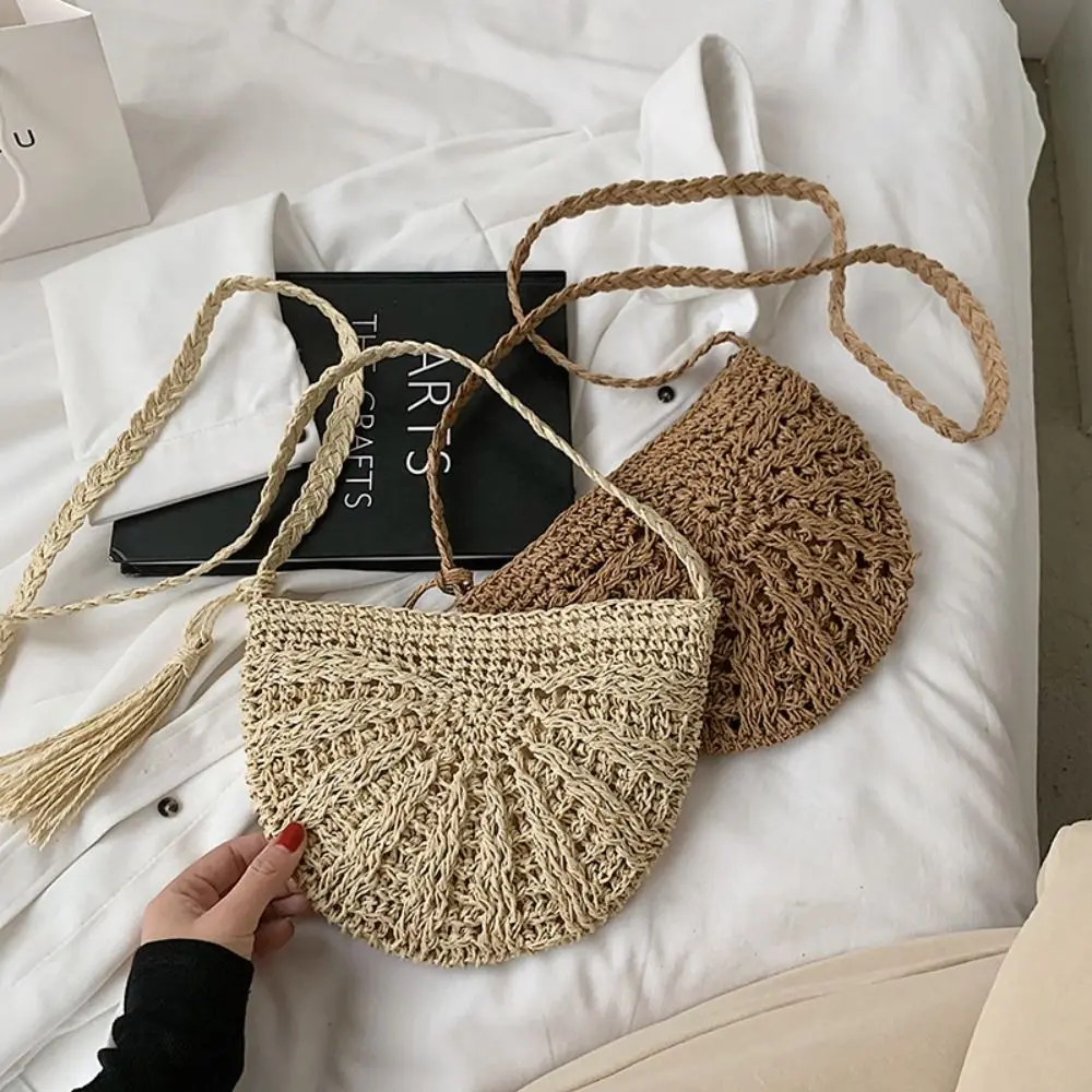 

Fashion Half-round Straw Weave Bag Handmade Hollow Woven Shoulder Bag Boho Tassel Women's Crossbody Bag Beach
