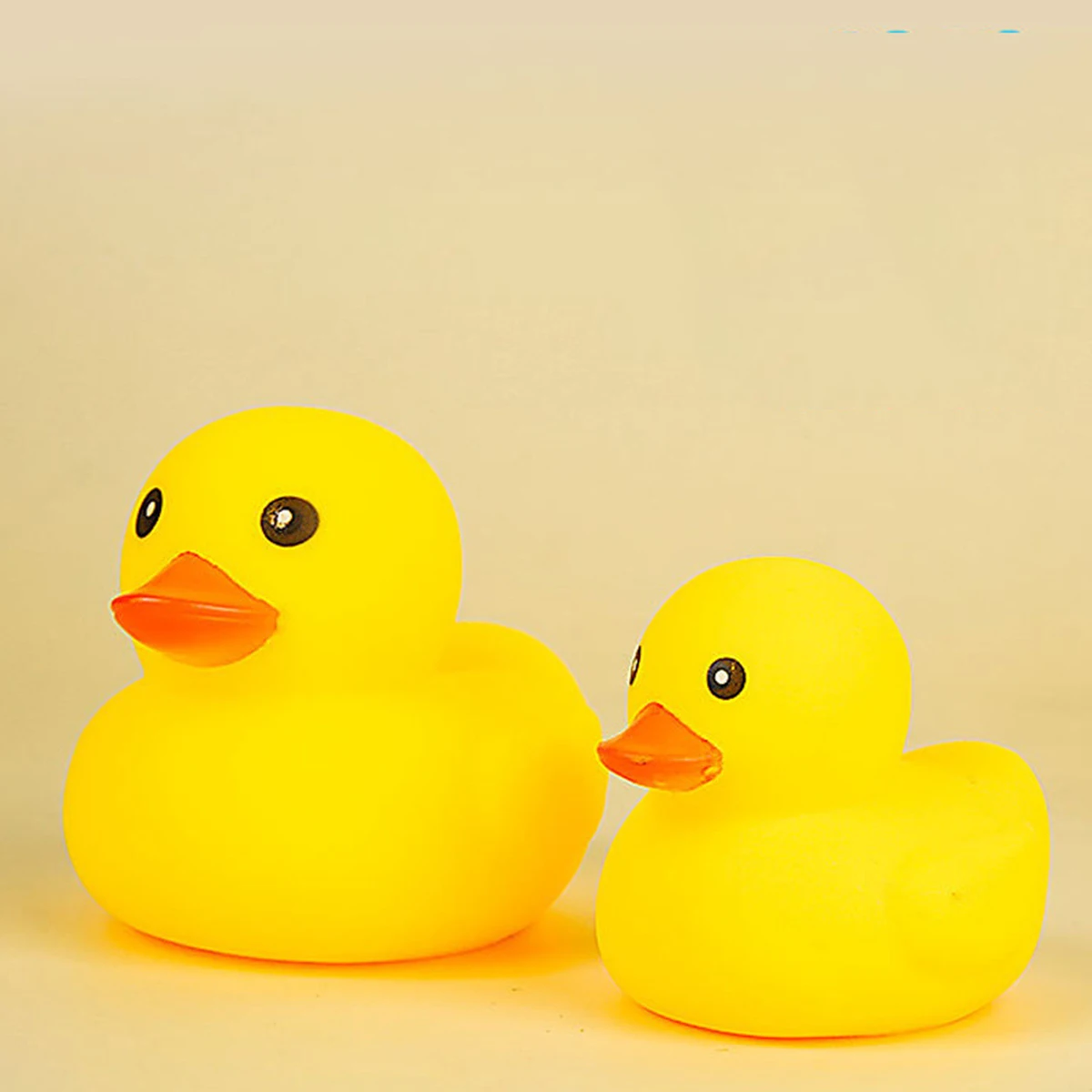 10/30/50pcs/Yellow Mini Duck Ornament Miniature Figures Tiny Duck Resin Handicraft Micro Landscape Plants Fairy Decoration