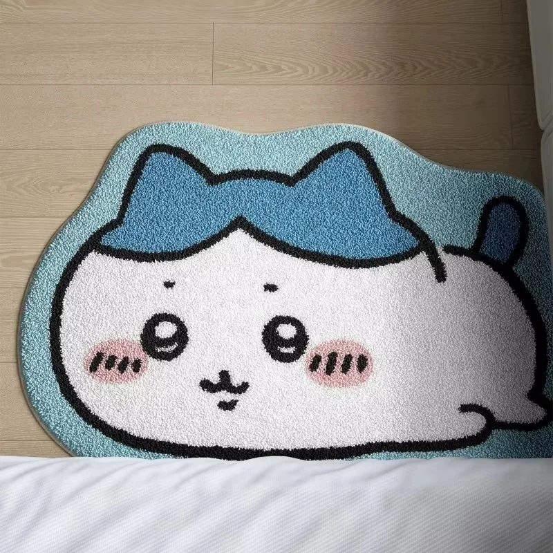 Tapis de sol en peluche Chiikawa, dessin animé Hachiware Usagi, antidérapant, pour salle de bain, coussin de voiture, doux, décoration de salon, cadeaux