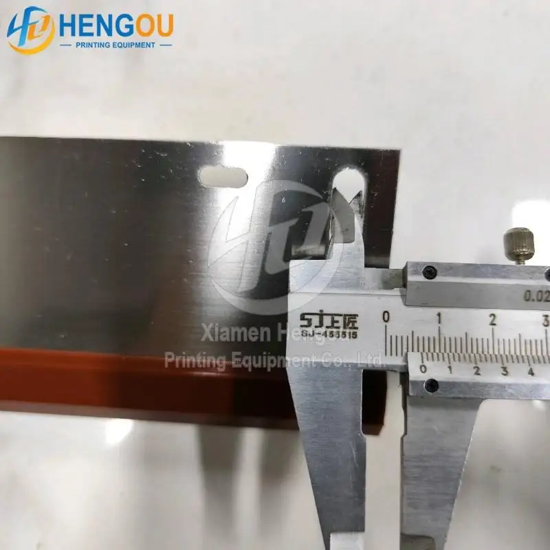 Lame de lavage pour pièces de machine d'impression Roland 300 et KBA 875x65x0.5mm