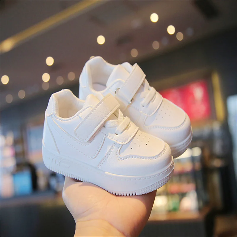 Tenis Sneakers Kids Baby Shoe Spring New Boys Girls Sports Shoes Casual Board Shoes Leather Soft Soled Children Small White Shoe