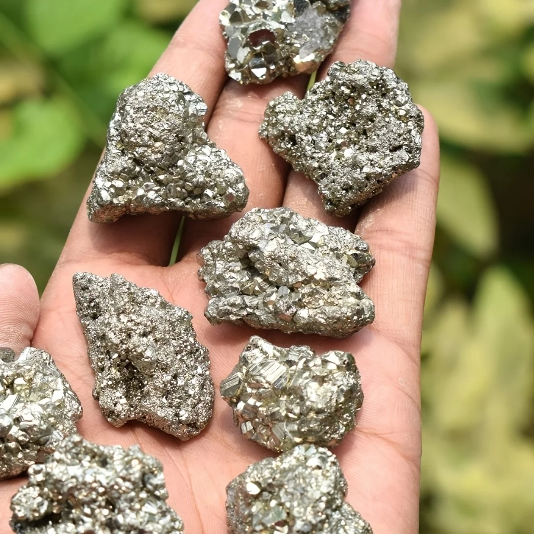 Natural Chalcopyrite Rough Stone Raw Mineral Specimen, Golden Copper Pyrite Crystal Cluster Rock for Collection Home Desk Decor