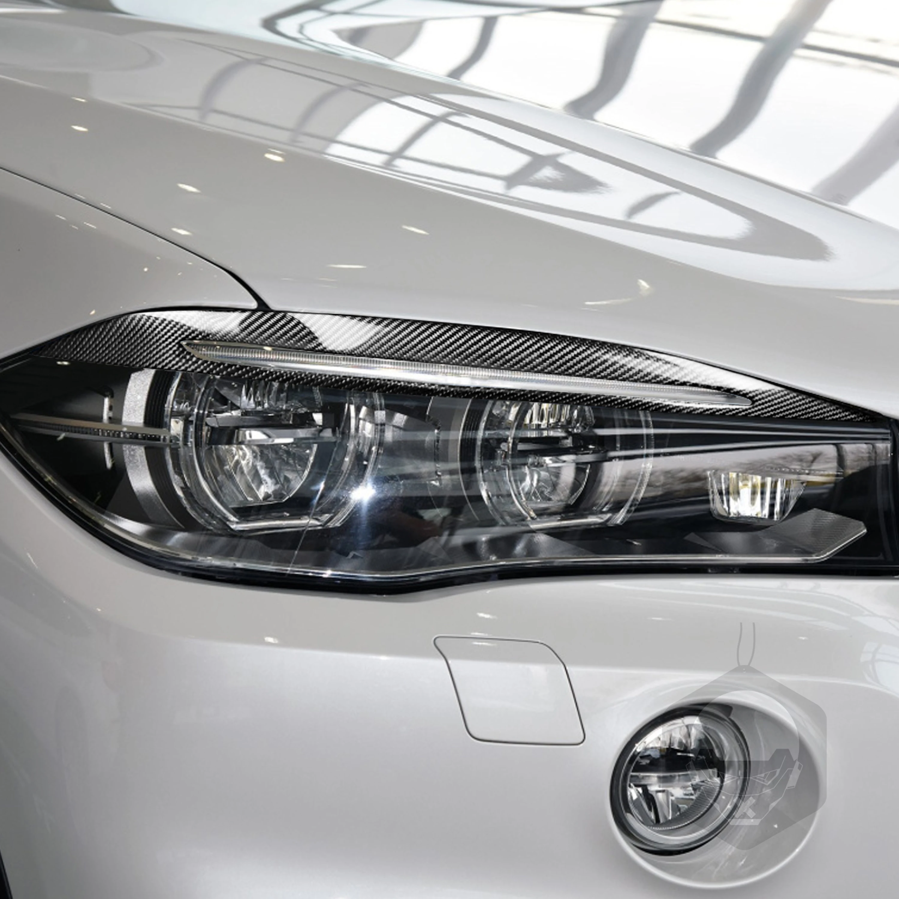 For BMW X5 X6 F15 F16 2014-2018 Carbon Fiber  Front Headlight Eyebrow Eyelid Eyelash Car Exterior Accessories Decorative Sticker
