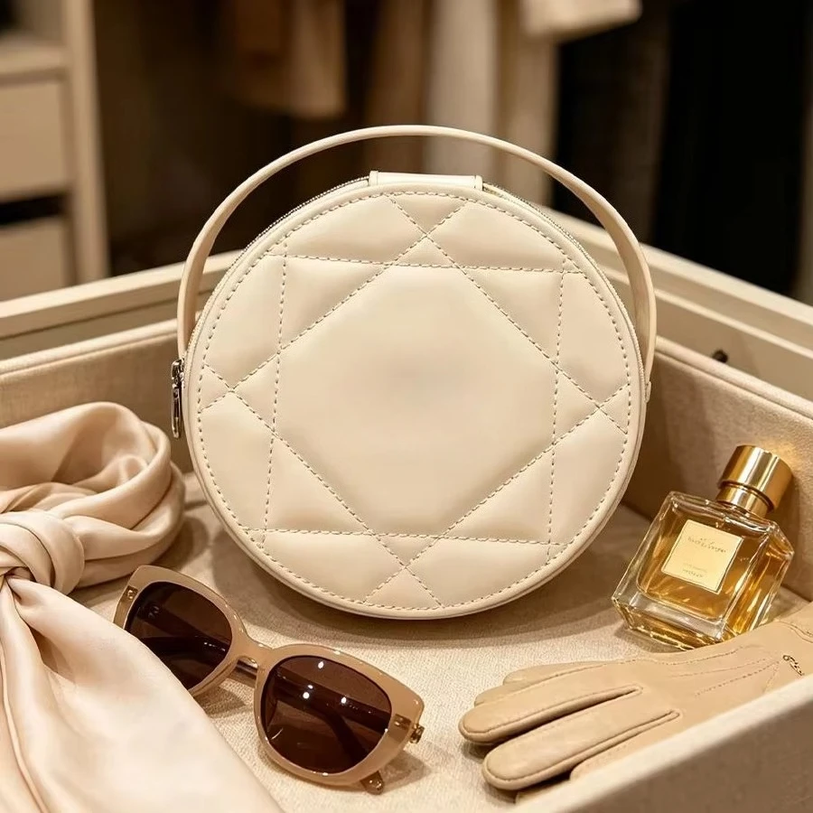 Handheld Luxury Apricot Yellow Circular Makeup Storage Bag with Zipper and Built-in Mirror, Portable Travel Bag