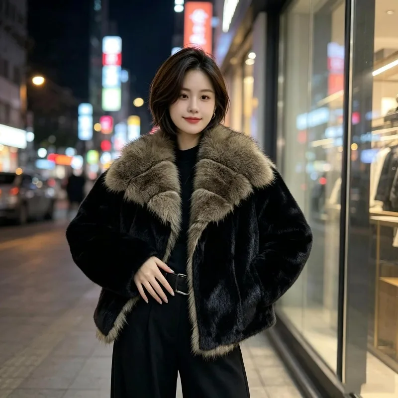 Fur Integrated Autumn and Winter Jacket for Women Loose and Thick Lapel Faux Fur Jacket Fashionable Coat Warm Women's Clothing