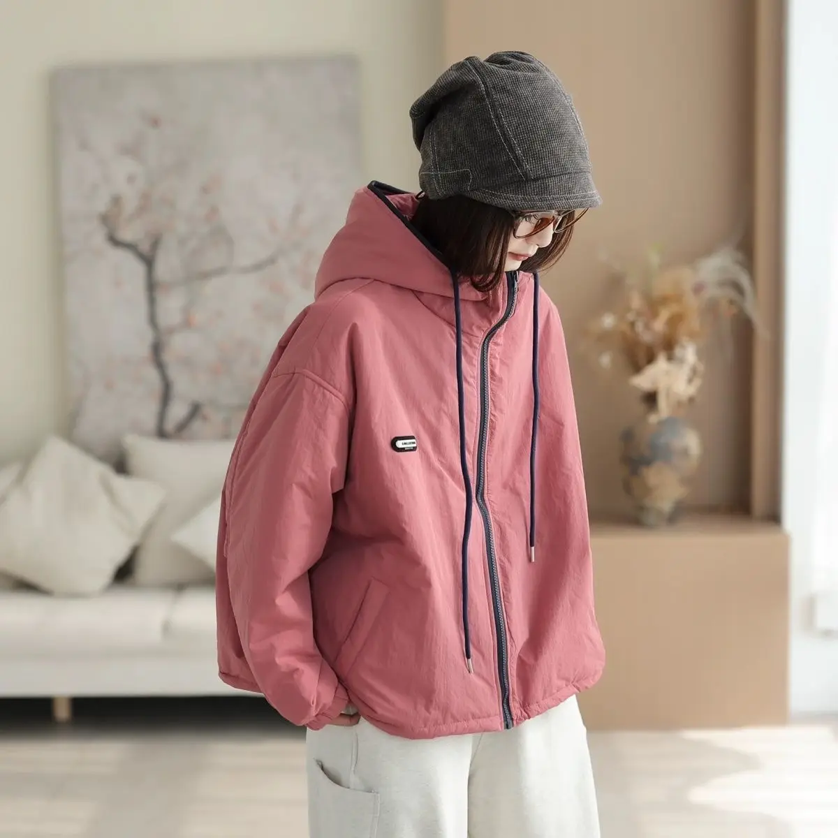 

Хлопковая женская куртка на осень и зиму 2025, новый стиль, художественная повседневная универсальная свободная и простая женская куртка с капюшоном