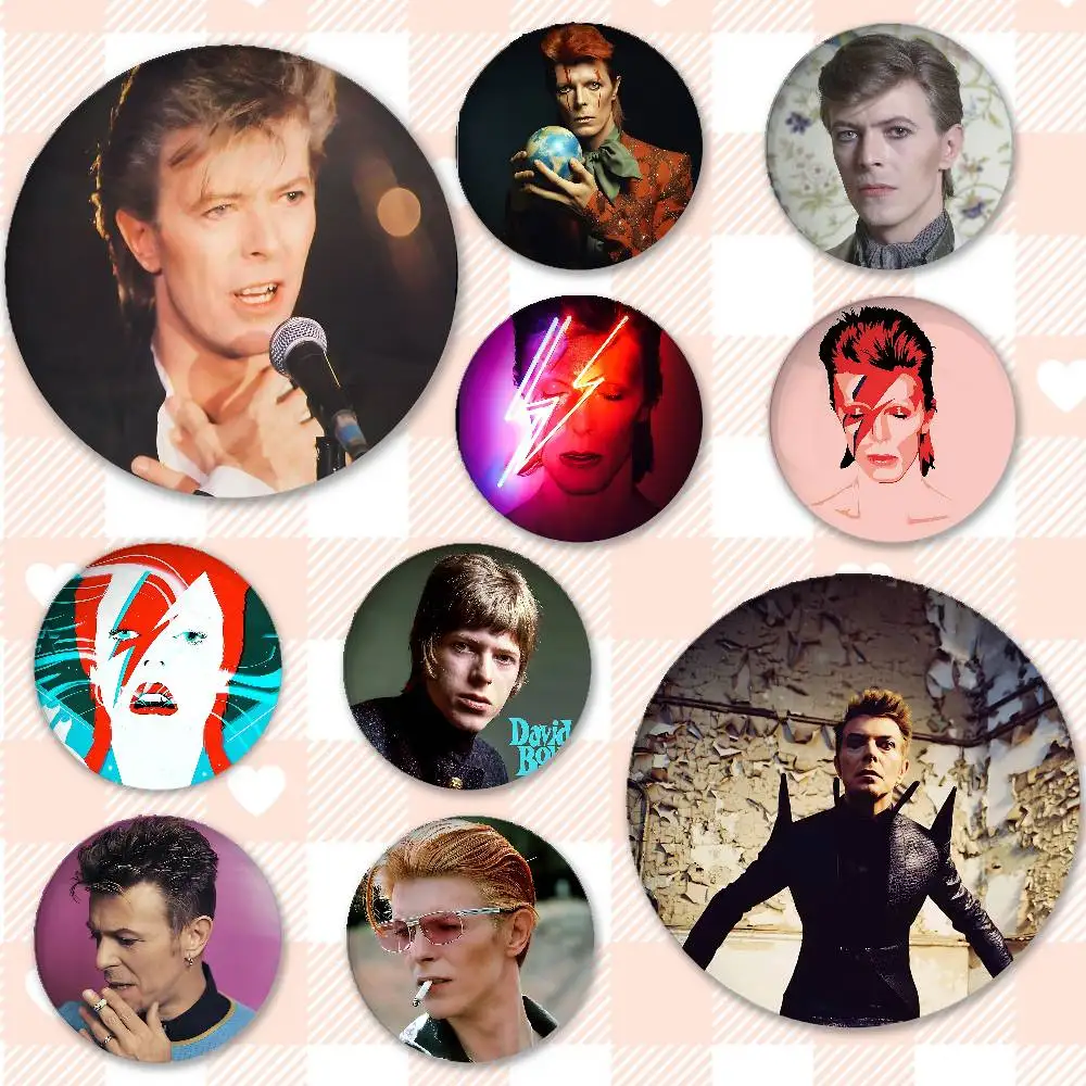 Singer D-David B-Bowie Badges Peripheral Lapel Pins Tinplate Round Brooch For Shoulder Bag Accessories Souvenir Gifts