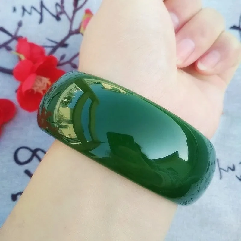 Natural 54-62mm Fashion Green Jade Bracelet Jewelry Fine Jewelry Jade Bracelet Round Bangle Bracelets for Women Charm Bracelets