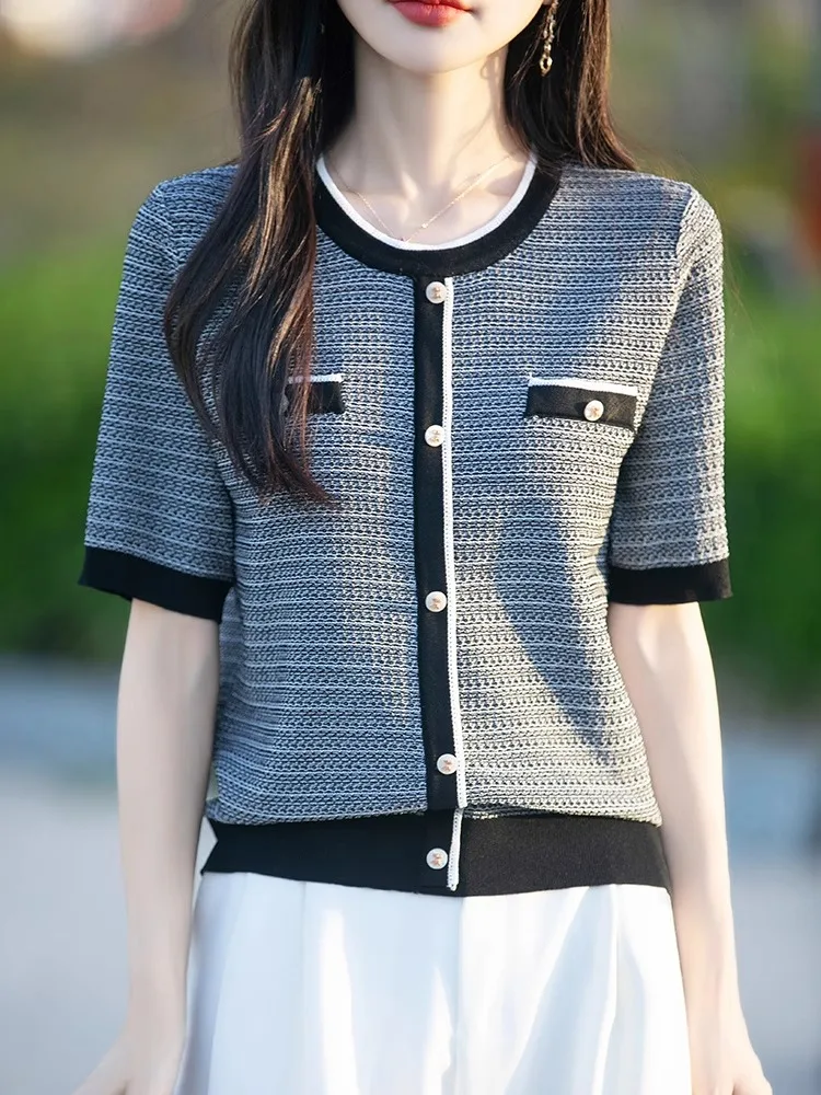 

Женская летняя тонкая футболка из трикотажа Ice Silk с коротким рукавом, премиум-класса, очень красивая, подчеркивающая фигуру, верхняя одежда