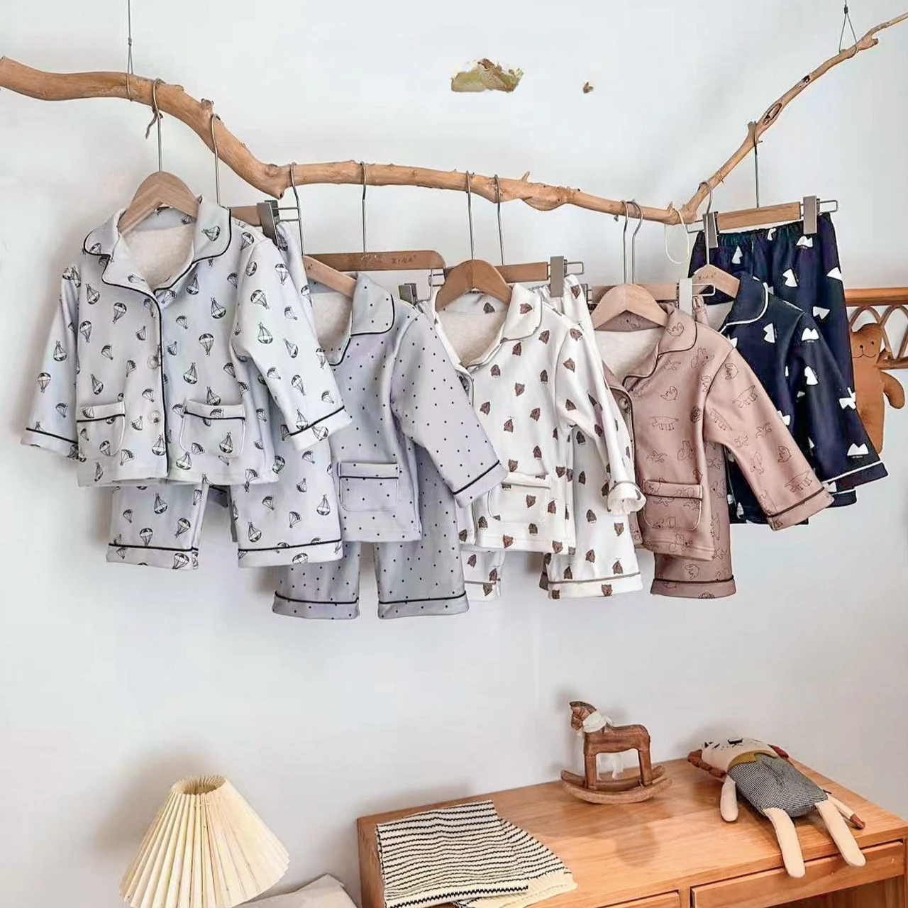 

Winter New Children's Fleece Pajamas Set Kids Girls Boys Loungewear Warm Thickened Pajamas Sleepwear