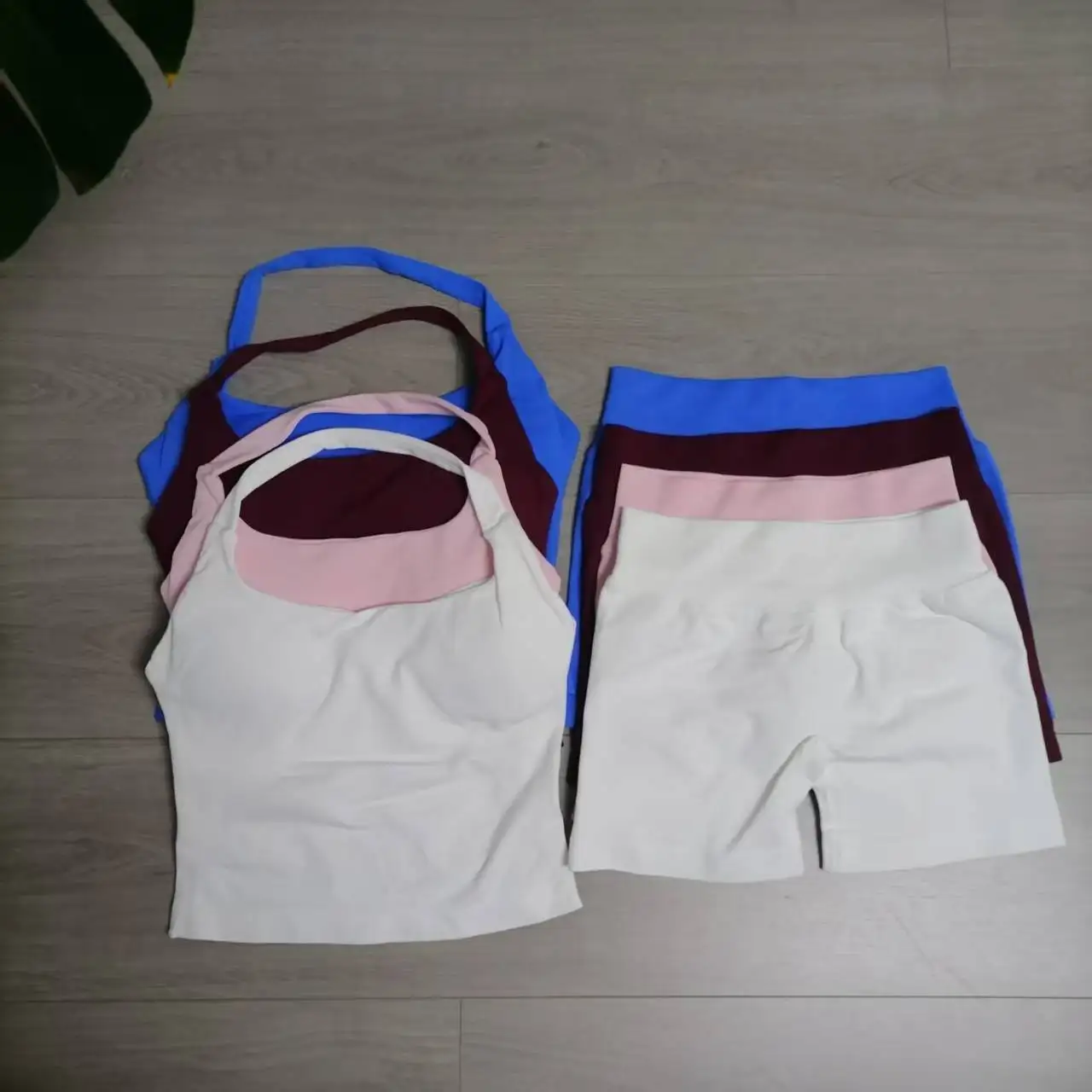 

2pcs Impact Sports Set Women Backless Halter Tops High Waist Seamless Hight Stretch Shorts Gym Suit Sportswear Workout Sets