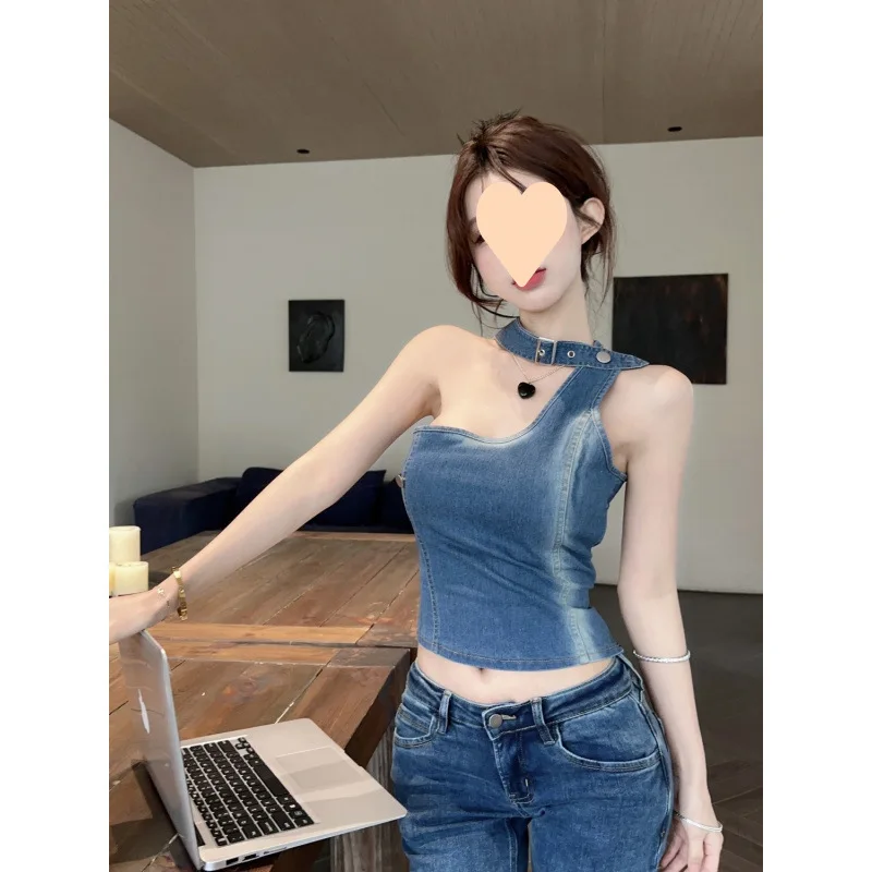 

Hot Girl High Waist Short Halter Neck Denim Vest for Women in Summer Wear Retro Irregular Niche Niche Two-wear Suspender Top