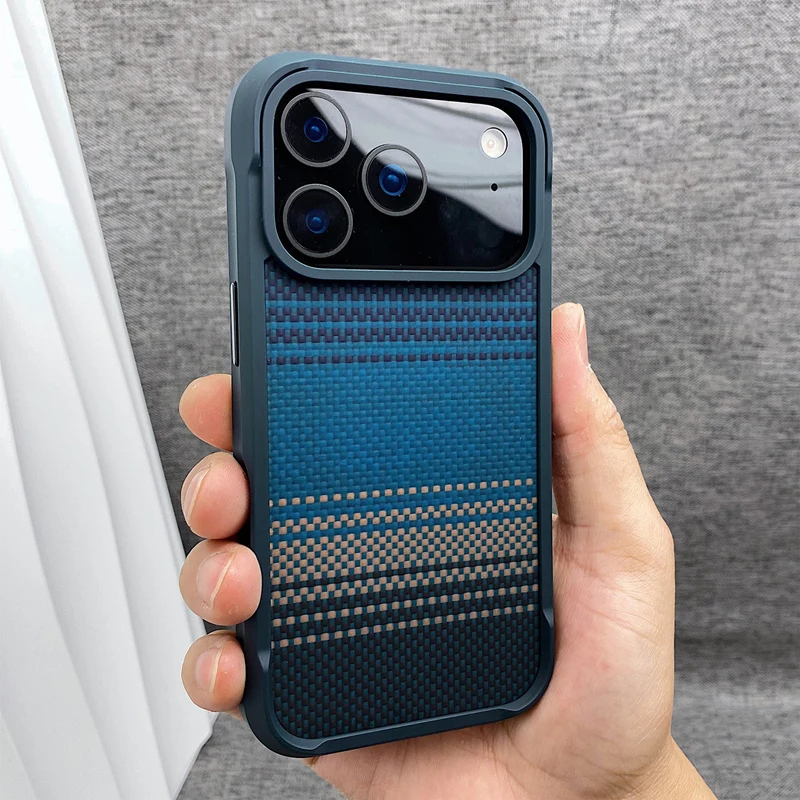 Magnetische Carbonfaser-Textur für MagSafe Bumper-Hülle für iPhone 17 18 Pro Max 16 16Pro 15 Pro Mattierte Kabellose Ladehülle – Detail 14