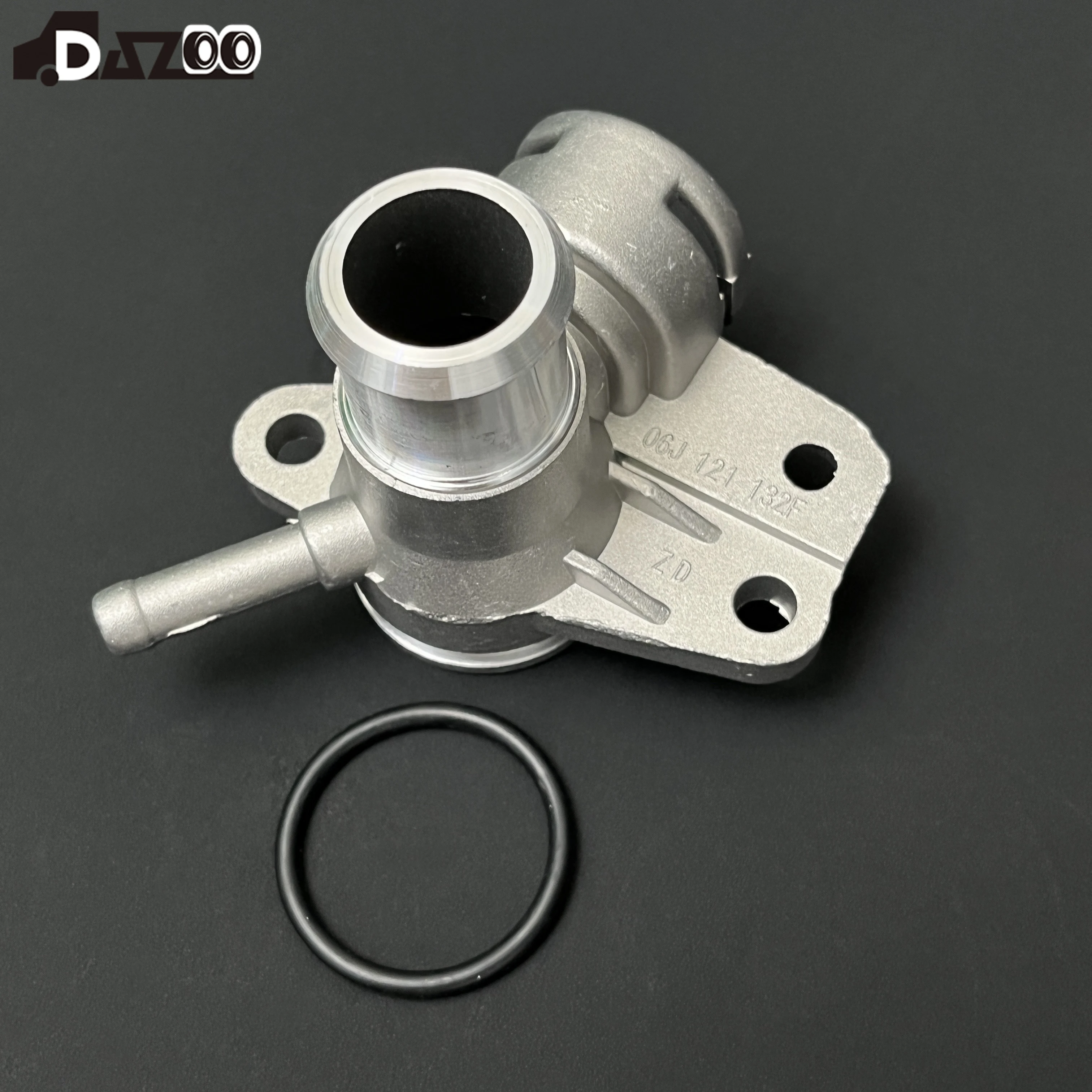 06J 121 132F EA888 Aluminiowe złącze węża płynu chłodzącego Do VW Golf 6 MK6 GTI Passat B7 CC Do Audi A3 Q3 TT 06J 121132 F