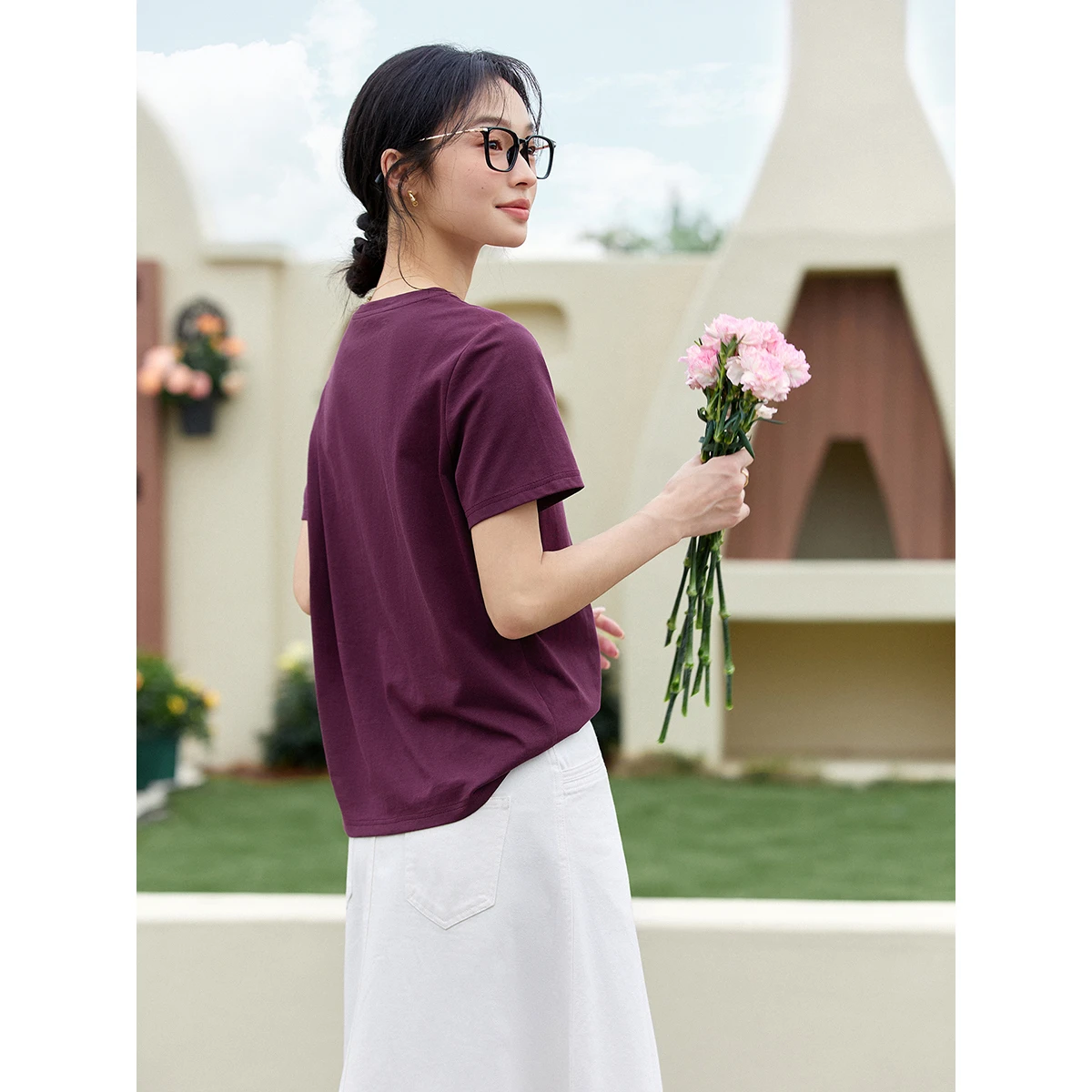 VIMLY Women's Minimalist Office T-shirt 2026 Summer New Round Neck Solid Sequins Embroidery Short Sleeve Straight Top A1516
