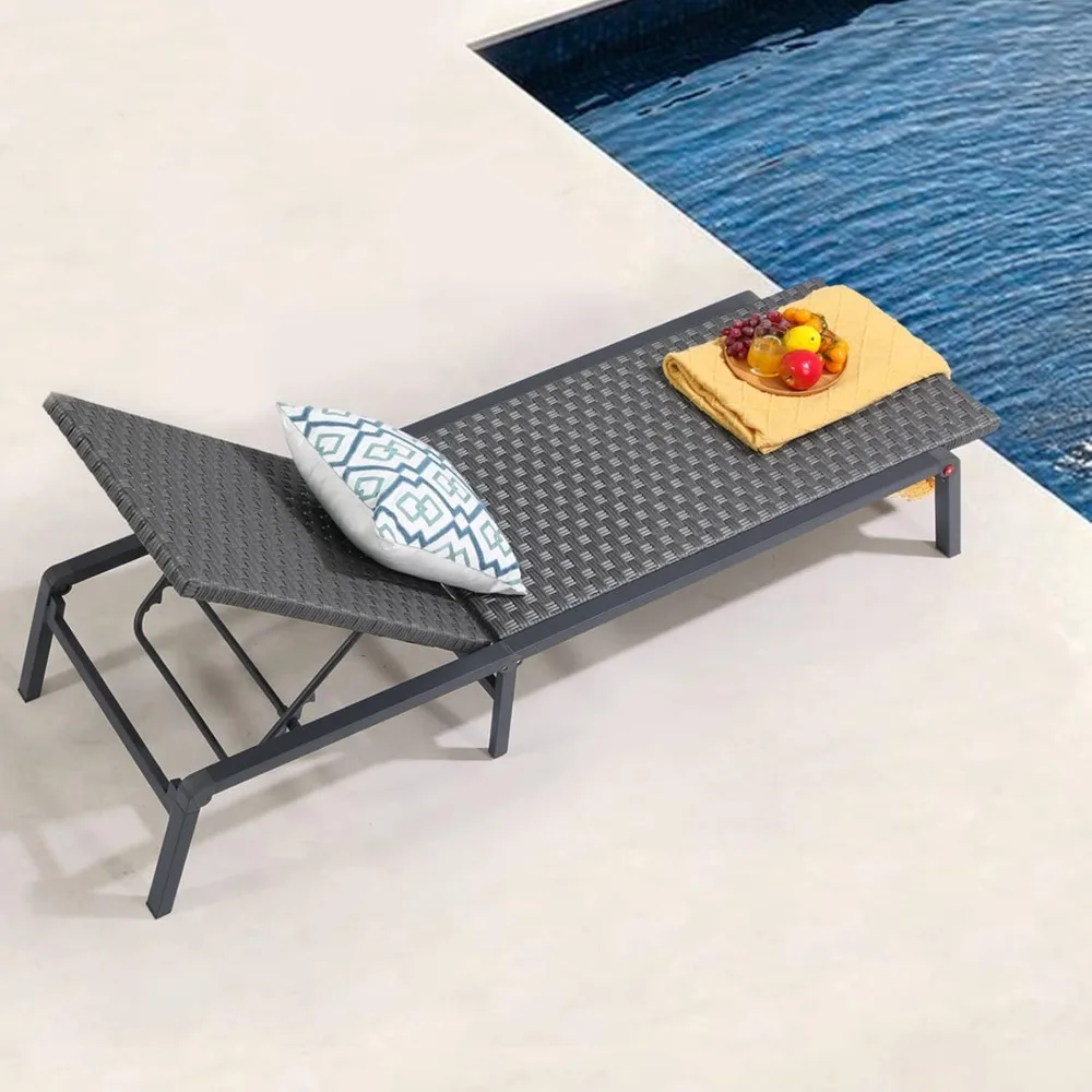 

Patio Chaise Lounge, Aluminum Outdoor , All-Weather PE Rattan Wicker Adjustable Reclining Lounge Chair
