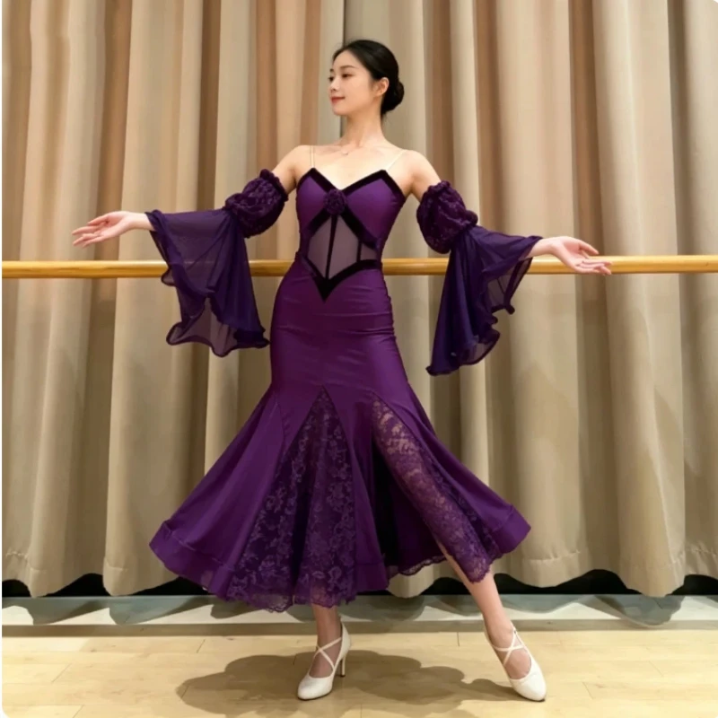 Ladies' Modern Dress with Built-in Chest Cushion and Bottom Pants with Floating Sleeves for Women's Stage Dance Performance