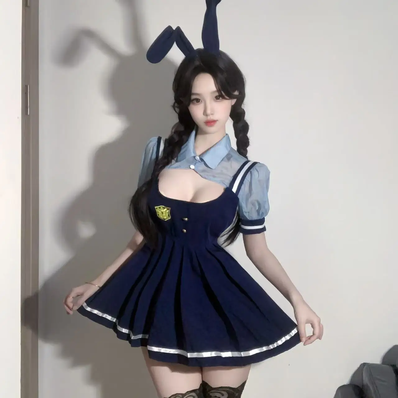 

Cosplay sexy pleated shoulder strap skirt bunny girl police officer campus student uniform set