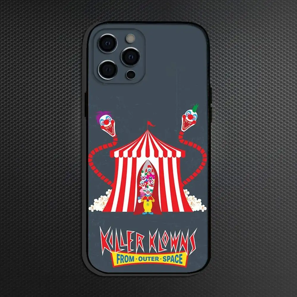 ゲームキラークラウンズ・フロム・アウタースペース iPhone 16,15,14,13,12,11 Plus,Pro Max用スマホケース、ソフトシリコンブラックカバー