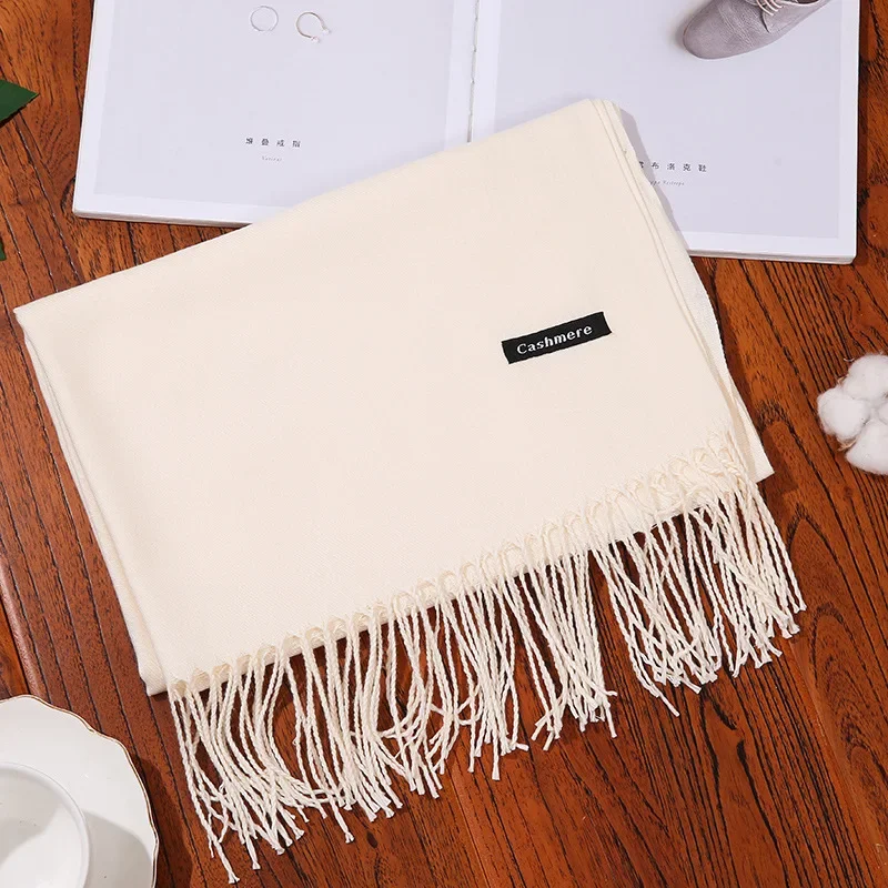 Женский шарф без катышков с бахромой, 250 г, однотонный утолщенный длинный шарф