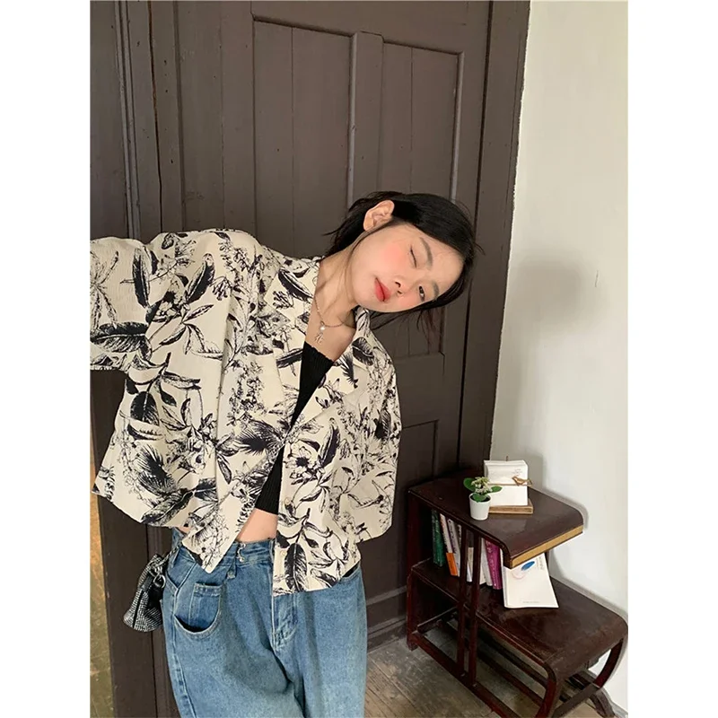 

Vintage Floral Shirts Women Print Short Sleeve Crop Blouses Summer Streetwear Harajuku Korean Loose Casual All Match Tops