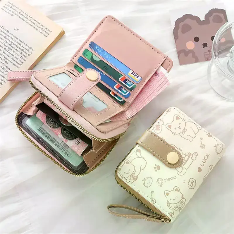 لطيف القط بو الجلود محفظة نسائية للعملات المعدنية المرأة موضة محفظة قصيرة للطي سستة المحفظة حامل بطاقة الهوية السفر خفيفة الوزن أكياس العملات النقدية #2