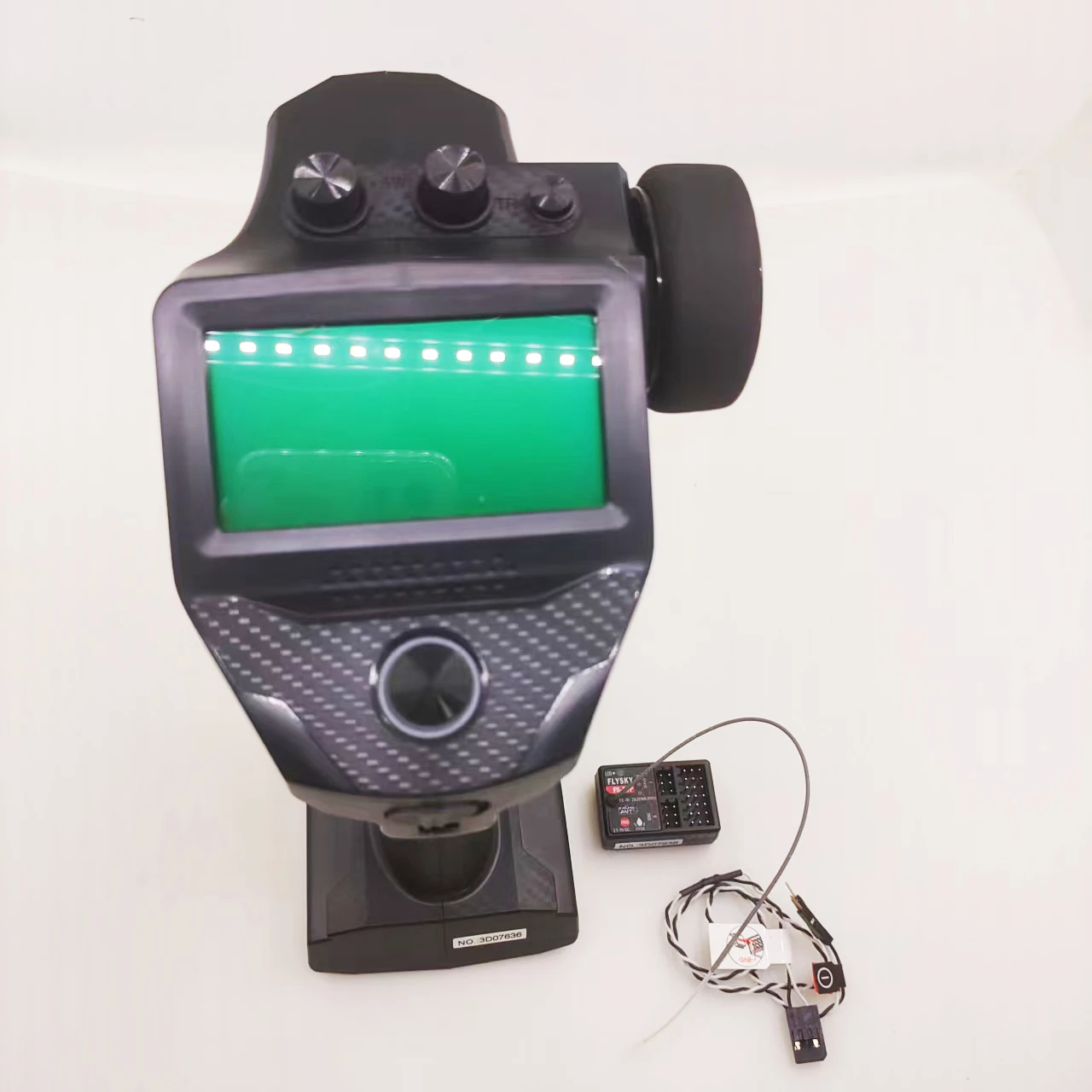 

Flysky G7P RC Transmitter and Receiver R7P FS-R7P 7CH 2.4Ghz Remote Controller for Crawler Truck Car Boat Robot