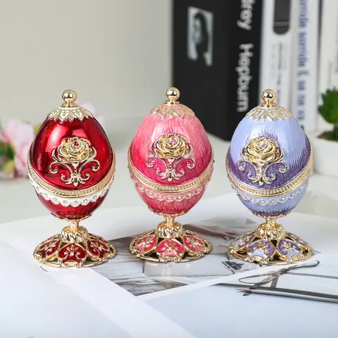SHINNYGIFTS 부활절 달걀 스타일 에나멜 악세사리 상자 장미 패턴 보석으로 장식 된 저장 장식 Fabergé 계란 보석 상자