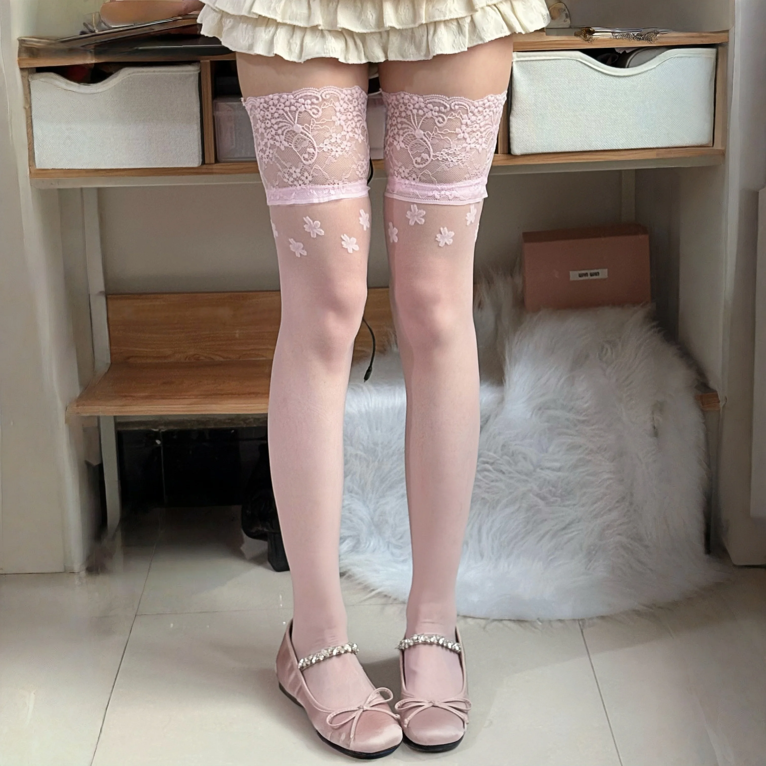 

Розовые кружевные чулки, милые длинные прозрачные чулки с цветком сакуры для девочек, эластичные шелковые чулки до бедра, вечерние Клубная одежда