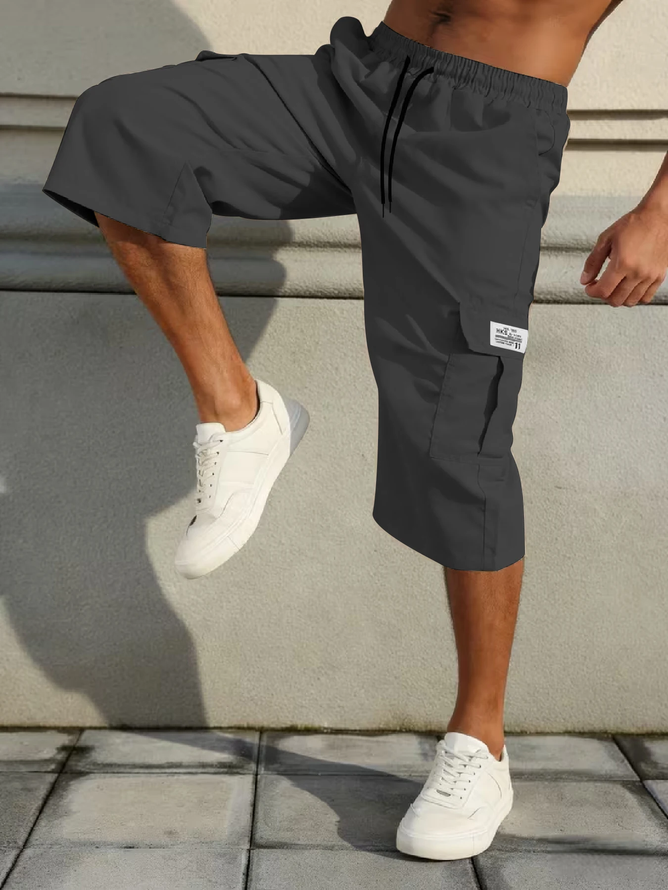 Herren-Shorts, Freizeit-Jogginghose mit mehreren Taschen, gewebte, elastische, weiche und bequeme, einfarbige, schlichte Hose für Outdoor-Sportarten – Detail 11