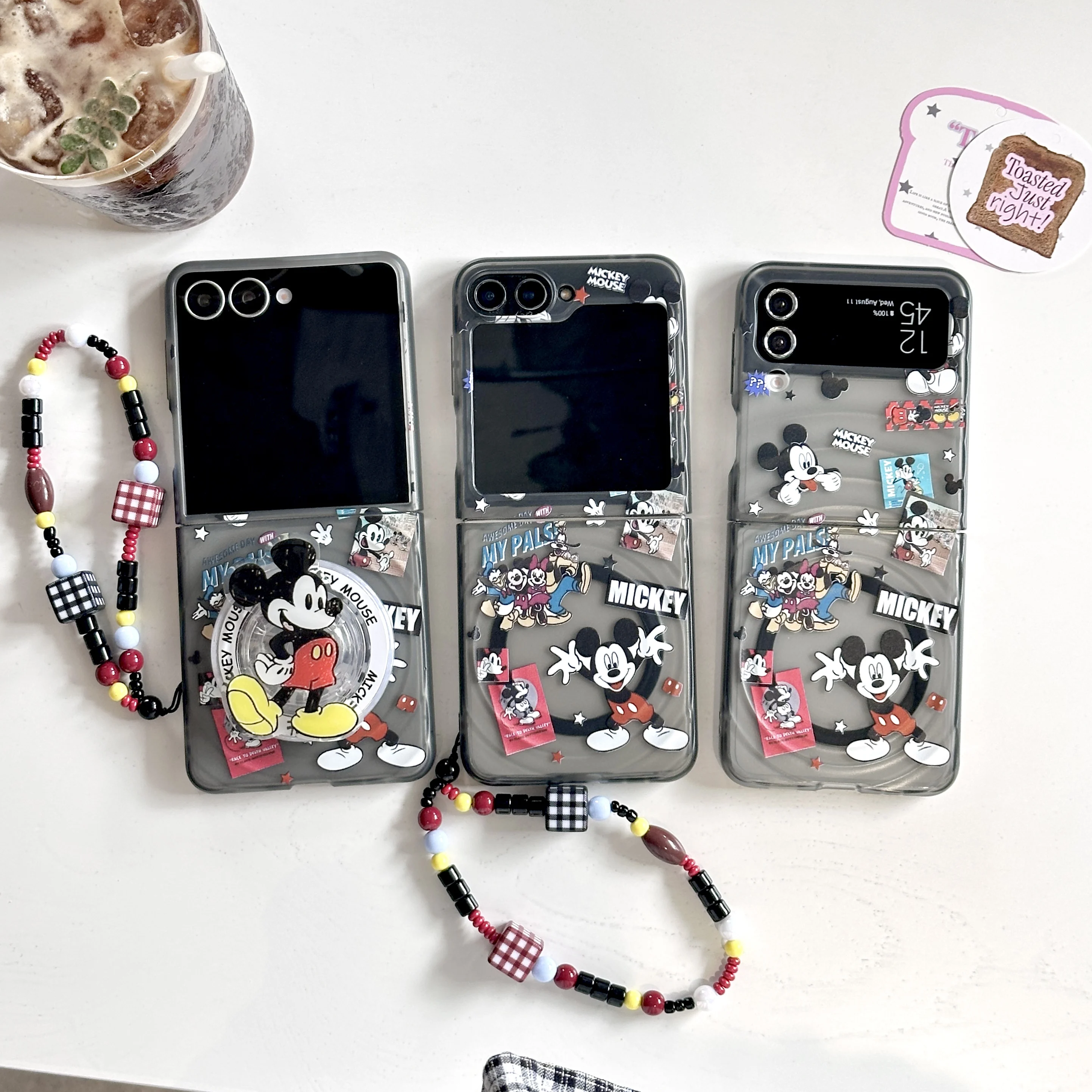 

Clean Simple Style Stylish Cartoon Disney For Mickey With Lanyard Samsung Galaxy For Z Flip 7 Z Flip 6 Z Flip 5 Z Flip 4 Z Flip3