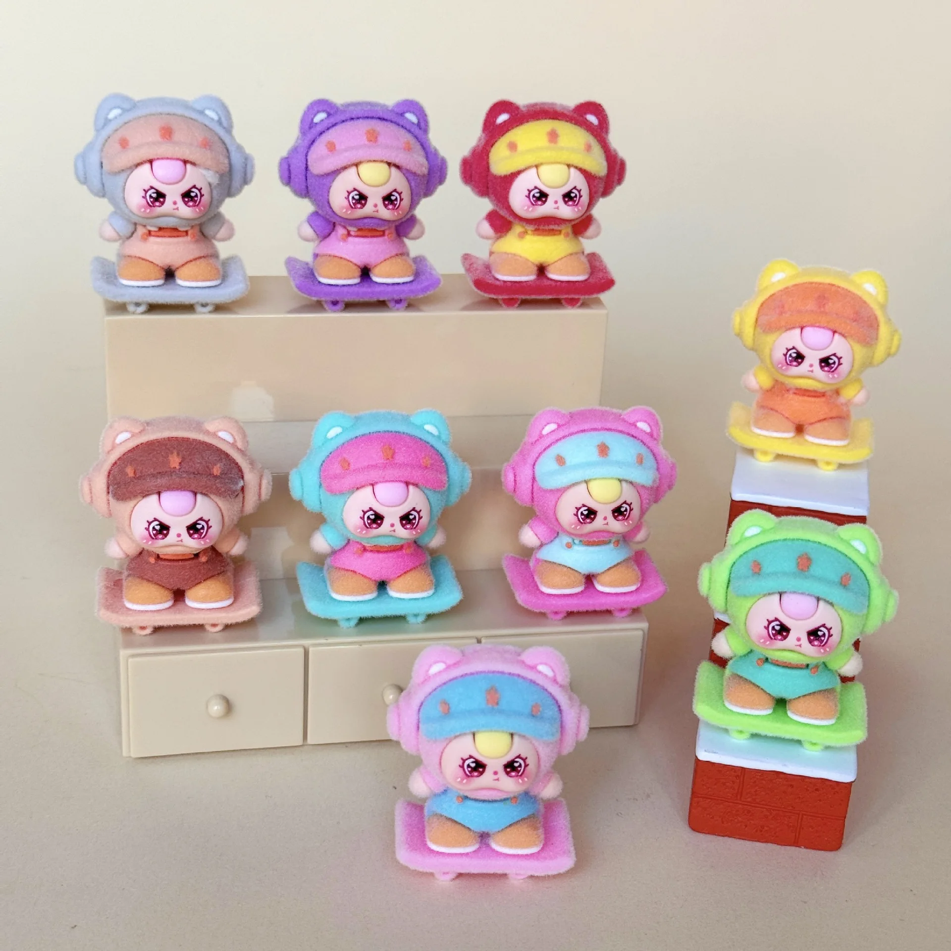 10 قطع من أكياس فول الموسيقى على لوح التزلج، ومعلقات مجوهرات صغيرة لطيفة يمكنك صنعها بنفسك، وسلاسل مفاتيح، وزخارف صغيرة لسطح المكتب، وإكسسوارات من الراتنج