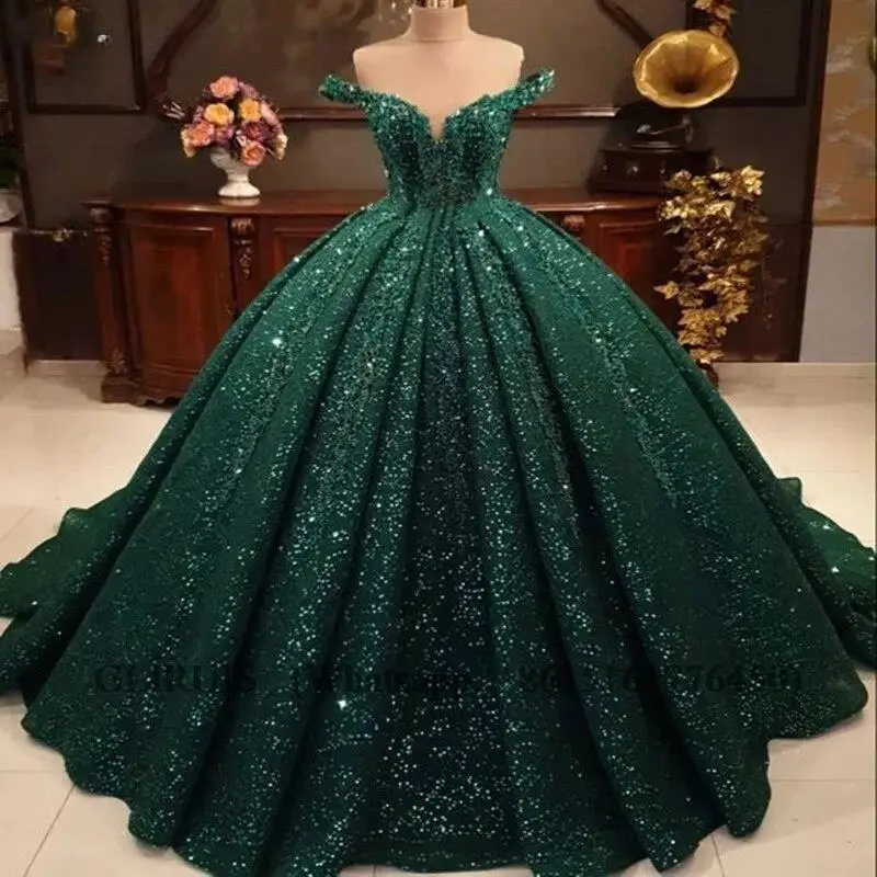 

Velvet Sequined Quinceanera Dress Ruffled Ball Gown Sparkly Sweet 16 Year Princess Dresses For 15 Years Vestidos