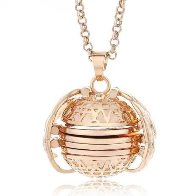 DIY 4 Photo Storage Pendant Metal Angel Wings Locket Necklace Jewelry Fashion Romantic Album Box Accessories Family Lover Gifts