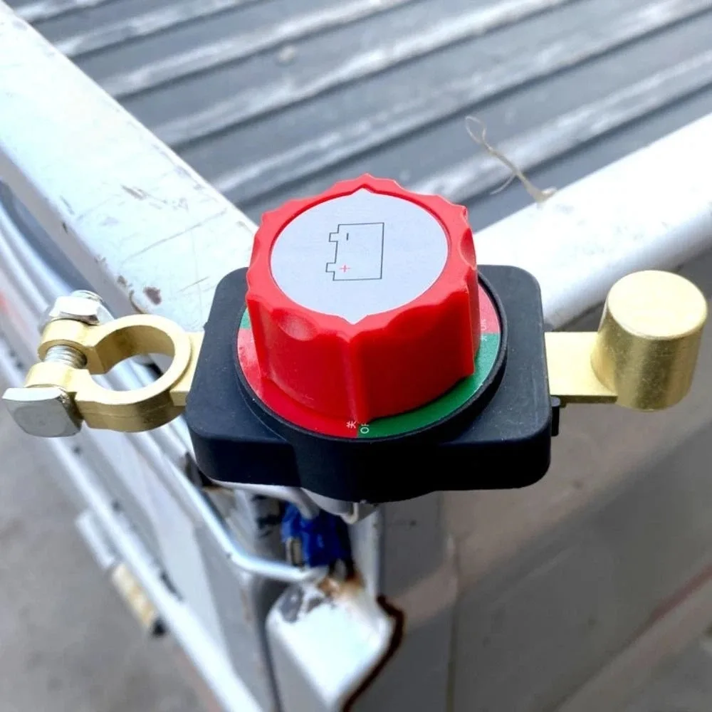 12V24V Car Battery Disconnect Switch Large Round Cover Thickened Truck Battery Disconnect Switch Leakage Protection