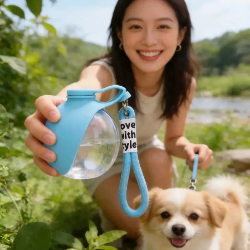 Pet Water Bottle Portable 2-in-1 for Dogs with Built-in Collapsible Bowl Ideal for Outdoor Walks Travel Compact Hydration