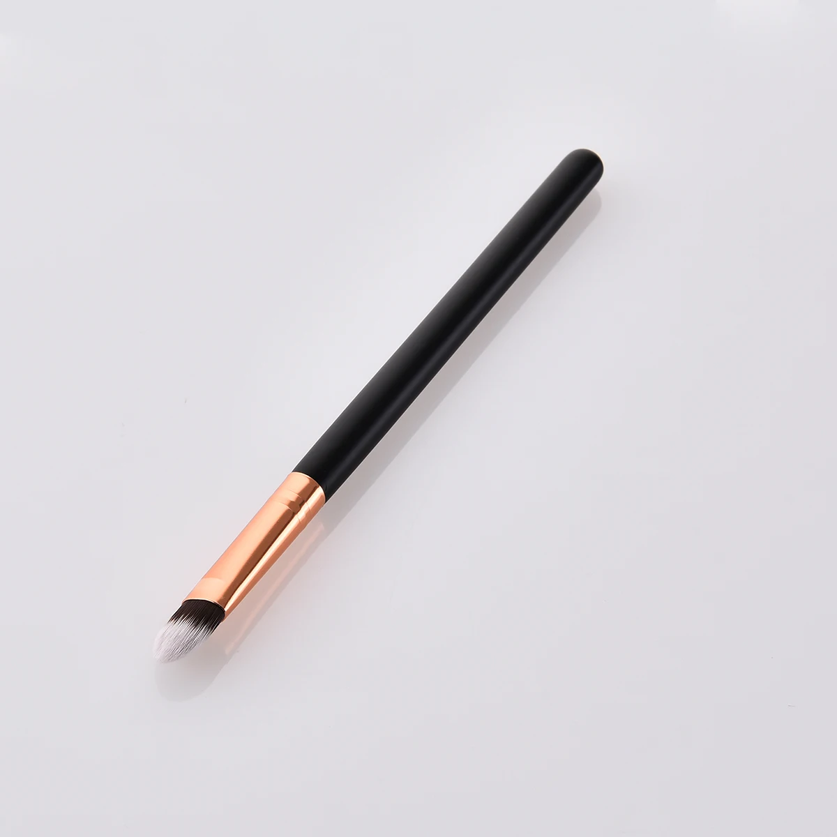 

Nylon Hair Professional Makeup Brushes Women Premium Cosmetics Blush Powder Brush Set Long Lasting Ultra Soft Wool Hair Natural