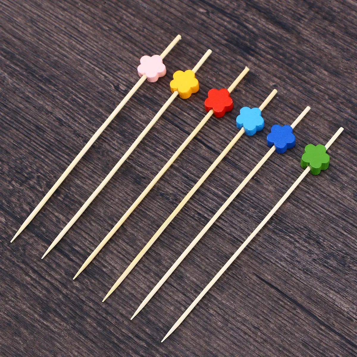 100Pcs Bamboo Cocktail Picks 12 Cm with Flower Beads Elegant Appetizer Fruit Picks for Party Bar Ktv Home Clubs Finger Food
