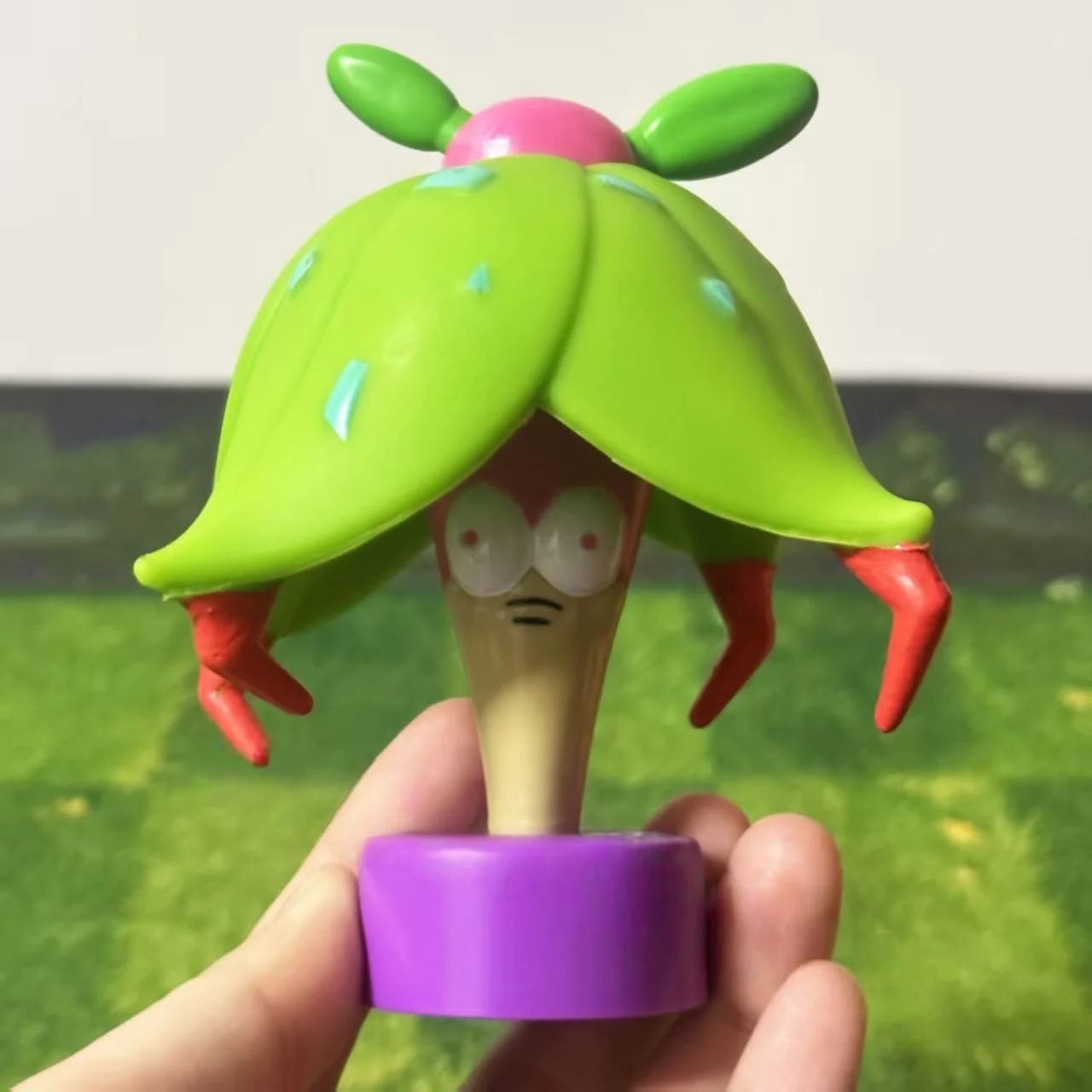 

Magic Catch Flower "Plants vs. Zombies" - Action genre - Lighting and sound effects - Plants - Game - Toy for children