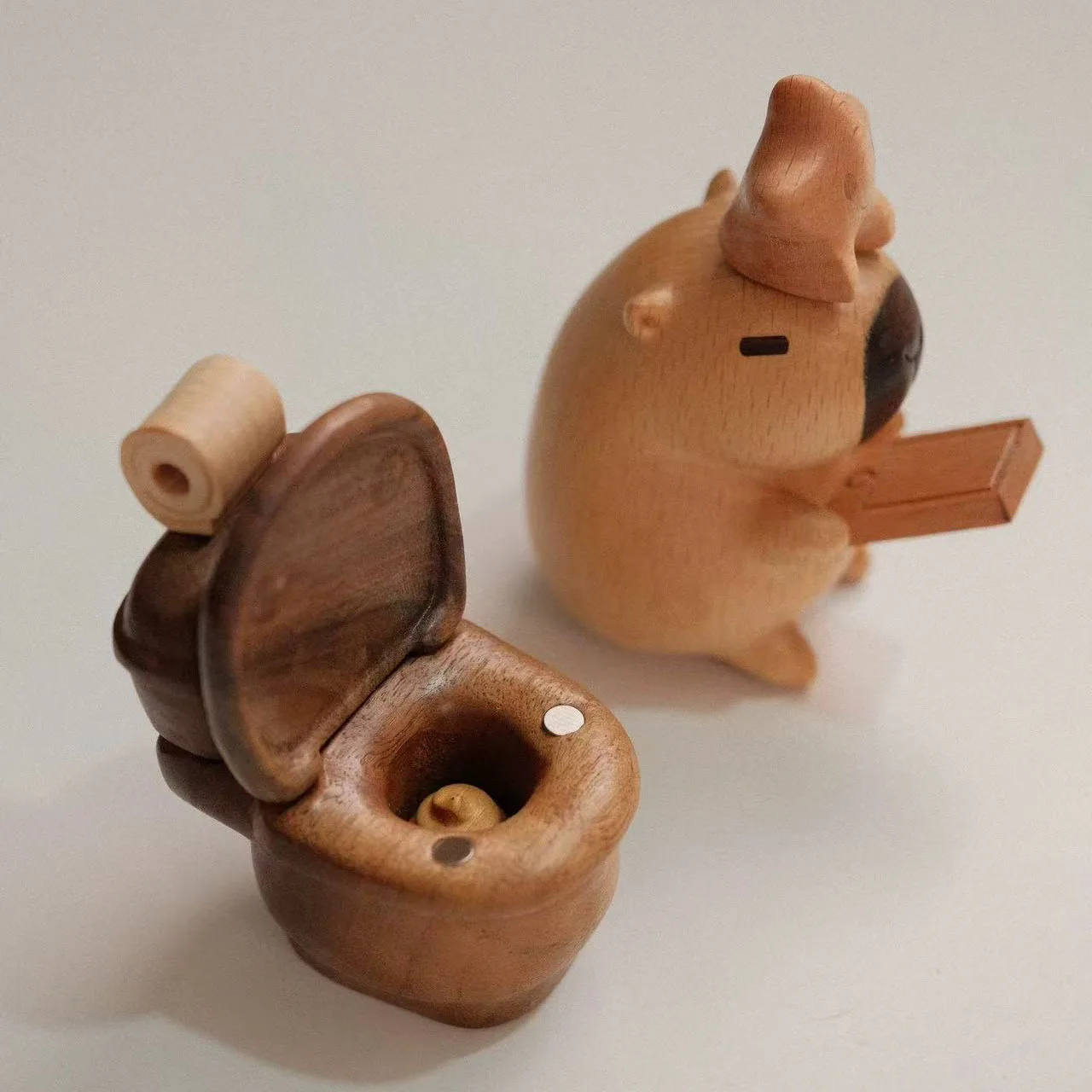 Capybara sitting On The Toilet Reading Book Figurines Funny Capybara Wood Statues Decor Car Sculpture Figure  Accessories